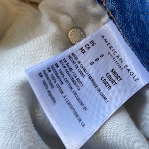 American Eagle 90’s Slim boyfriend jeans 0 Short - Picture 6 of 8